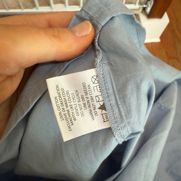 Mudpie Chambray Ruffle Macauley Embroidered Top Size Large NWT Mud Pie - Picture 6 of 6